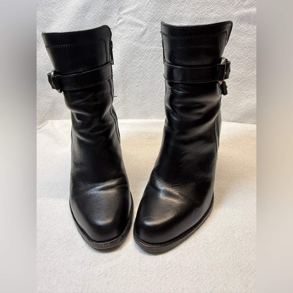 Frye Baddie Black Biker Boots Goth Metal Silver Buckles Rockin Roll Cool Girl